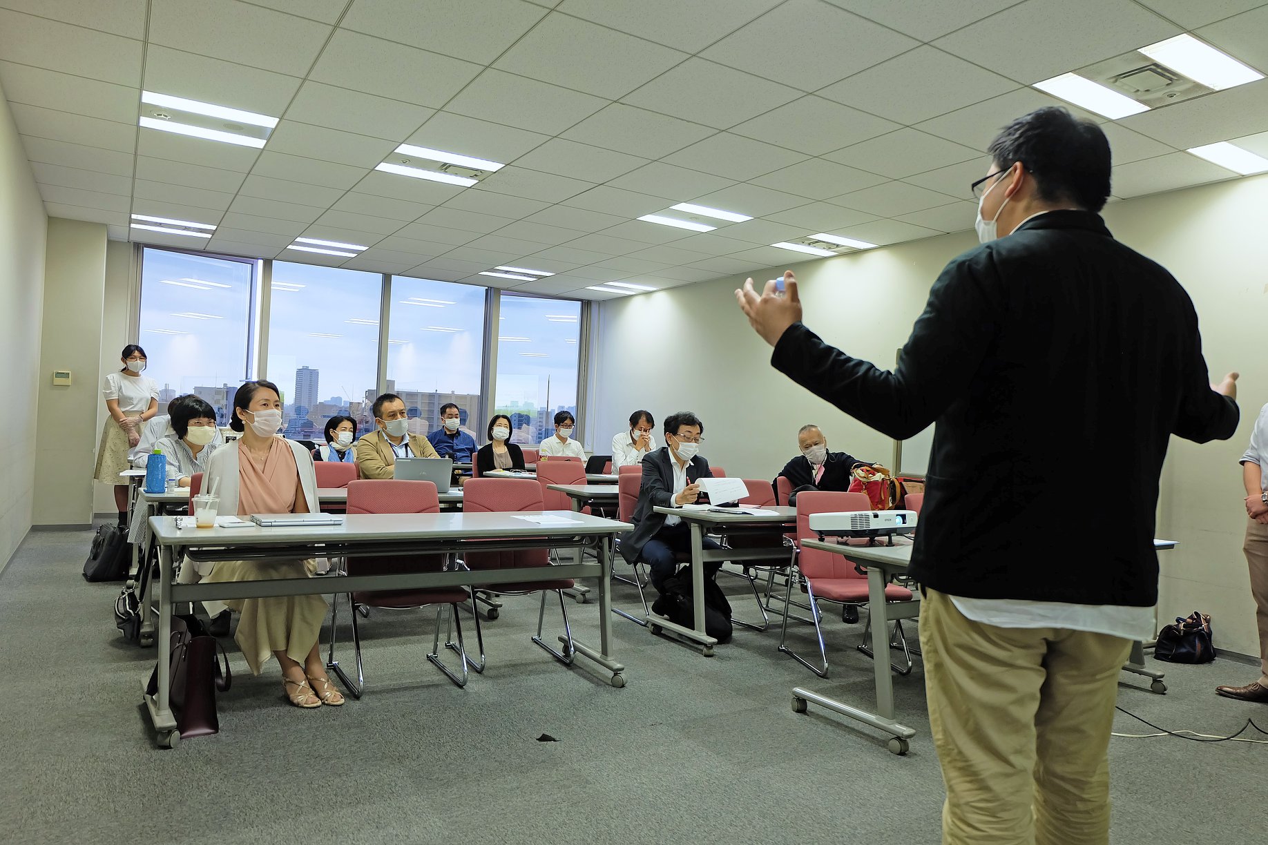 9月入会者「限定特典」: 活動圏デザイン研究室への企画&当日参加